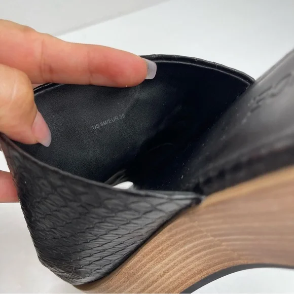 Vince Saskia Black Leather Snake Embossed Slide Flatform Sandal Size 8M Comfort - Picture 14 of 17